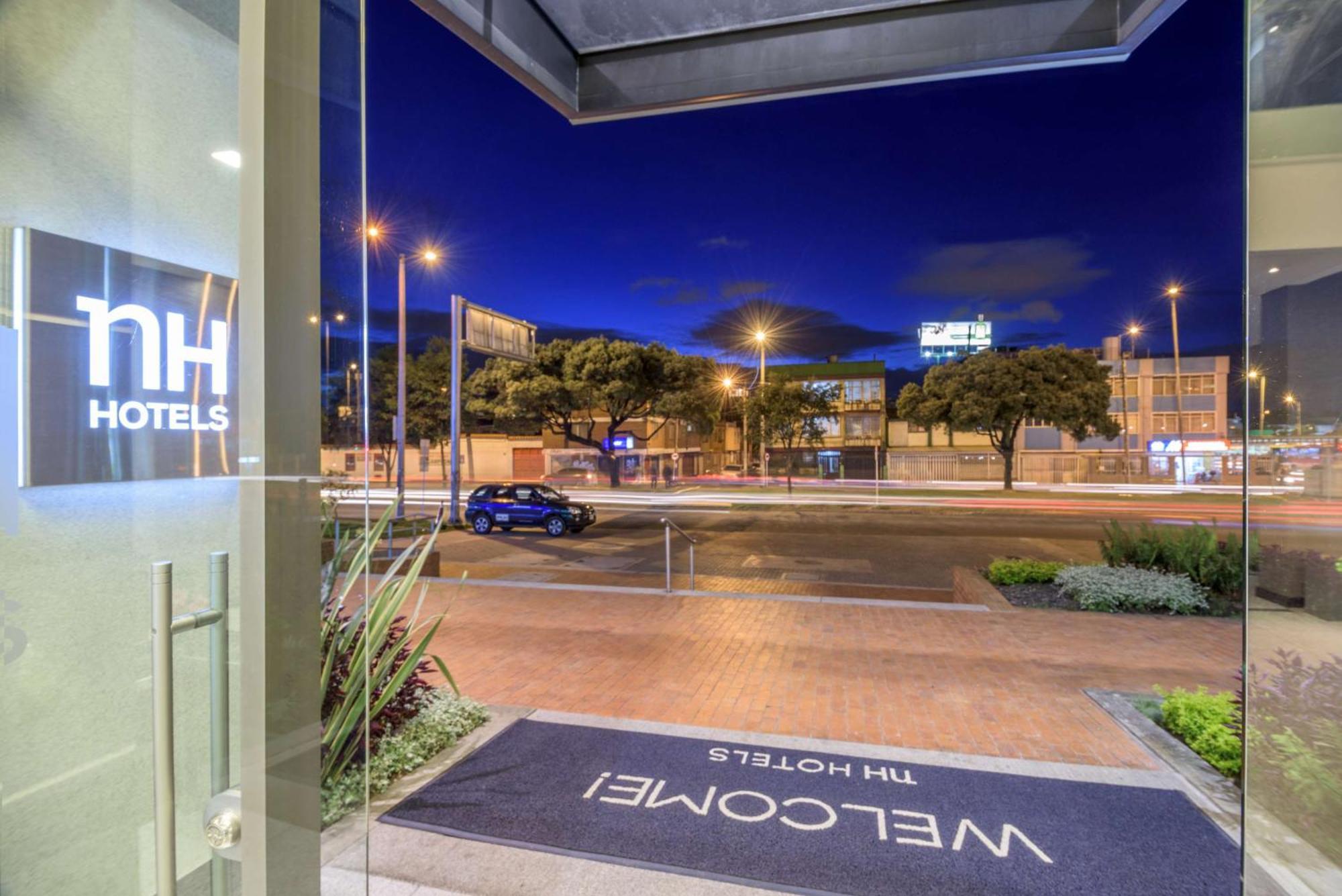 Nh Bogota Urban 26 Royal Hotel Екстериор снимка