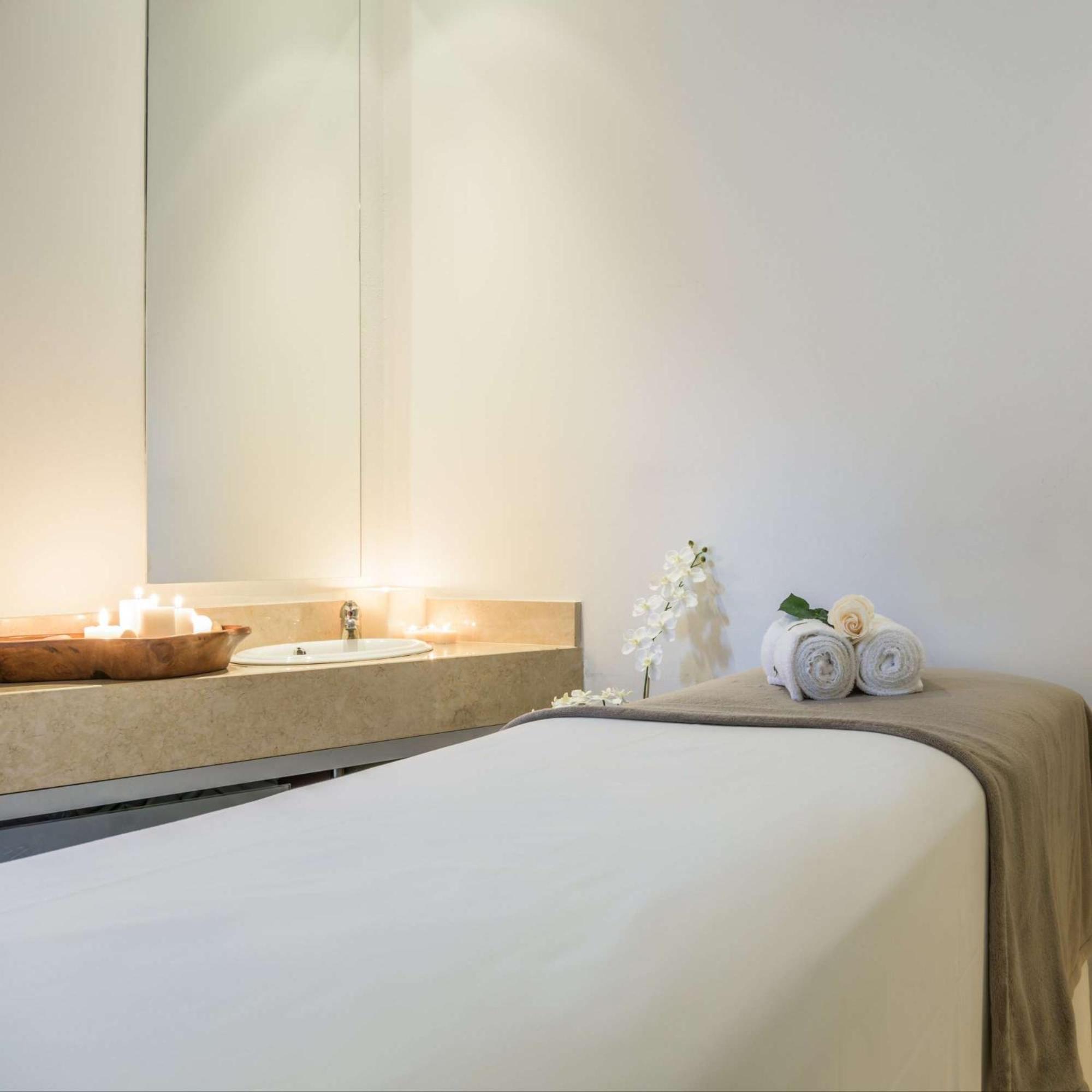 Nh Bogota Urban 26 Royal Hotel Екстериор снимка