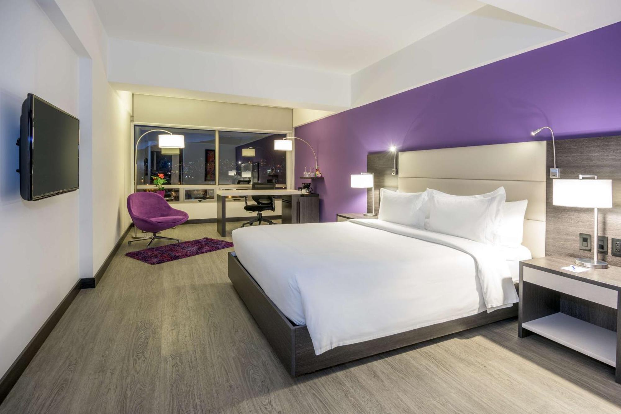 Nh Bogota Urban 26 Royal Hotel Екстериор снимка