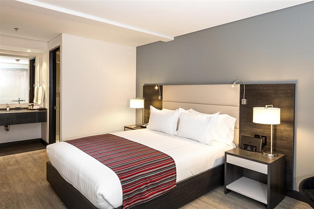Nh Bogota Urban 26 Royal Hotel Стая снимка