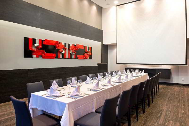Nh Bogota Urban 26 Royal Hotel Екстериор снимка