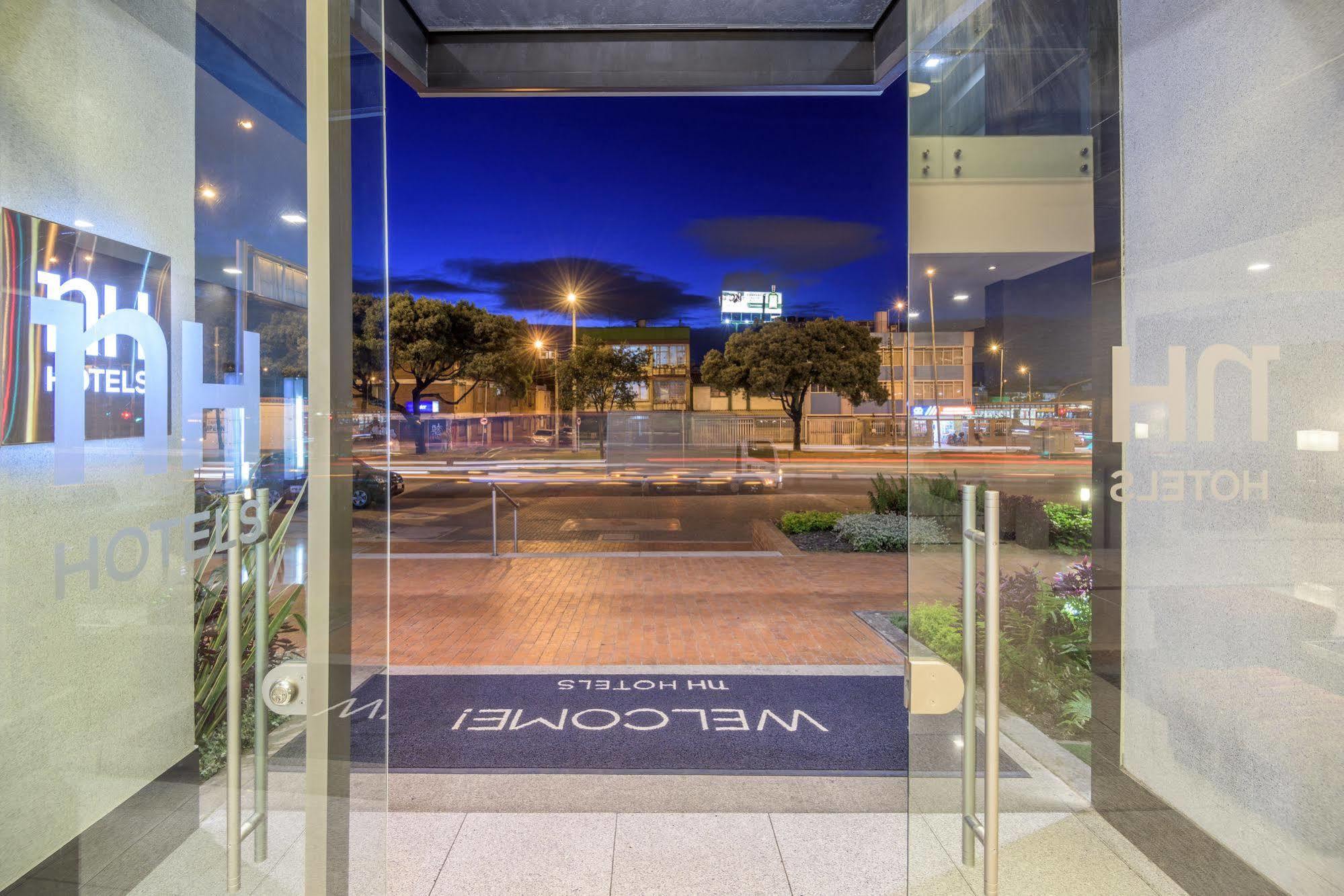 Nh Bogota Urban 26 Royal Hotel Екстериор снимка