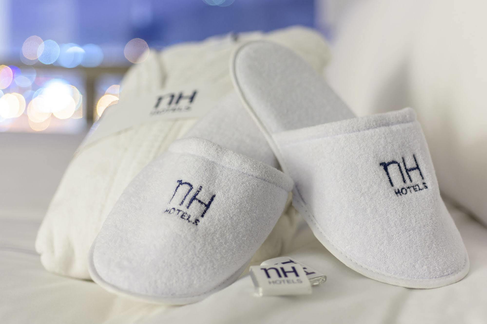 Nh Bogota Urban 26 Royal Hotel Екстериор снимка